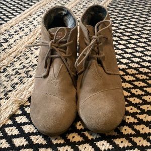 Tom’s suede booties